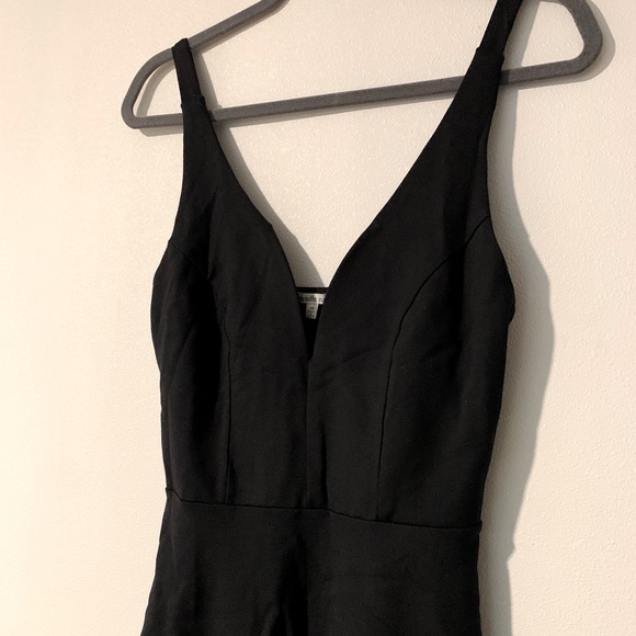 ❤️ Charlotte Russe Little Black Dress - Picture 3 of 5